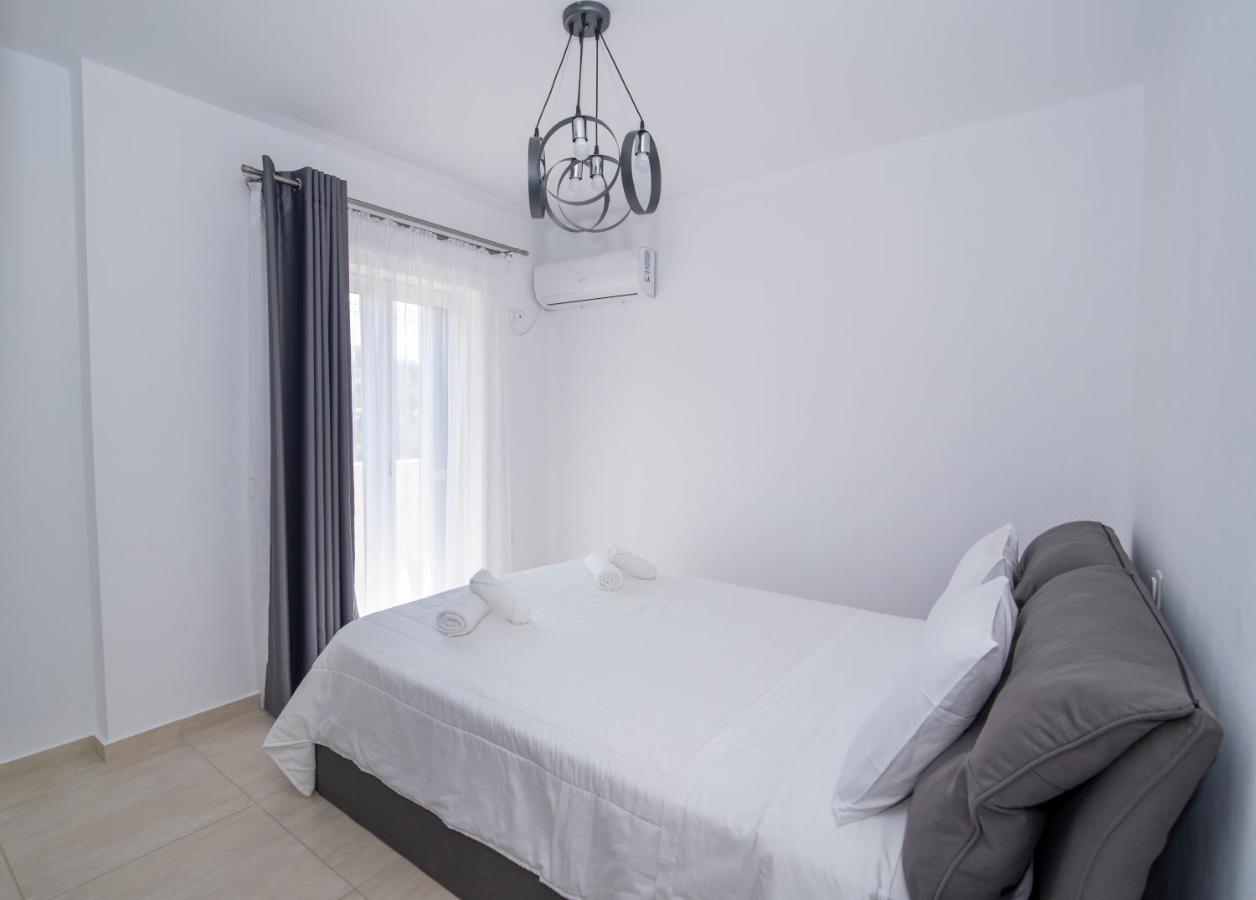 Mary'S Luxury Apartment Elaia. Elia  Exterior photo